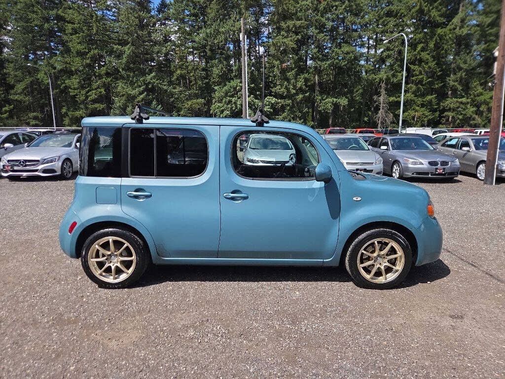 2011 NISSAN Cube