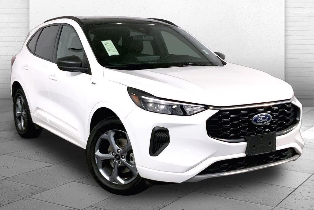 2023 FORD Escape