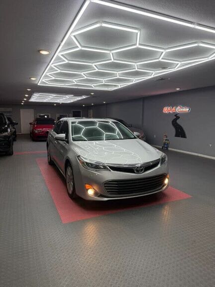 2013 TOYOTA Avalon