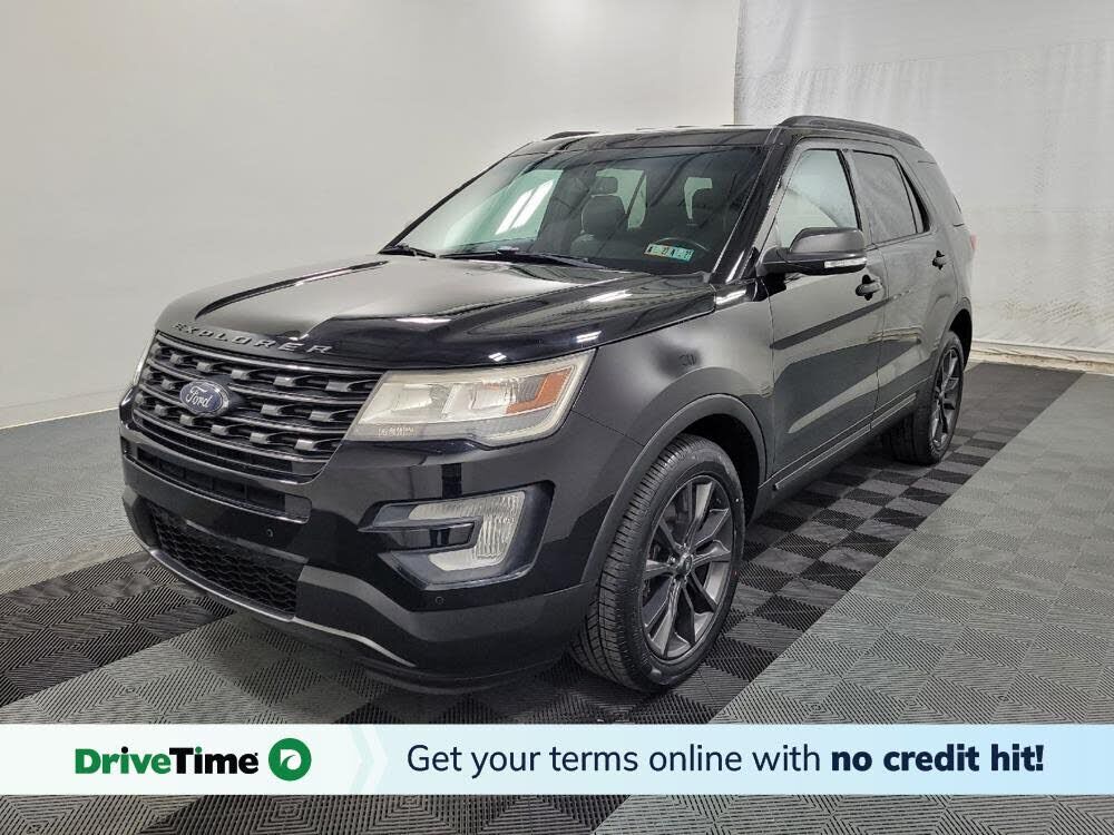2017 FORD Explorer