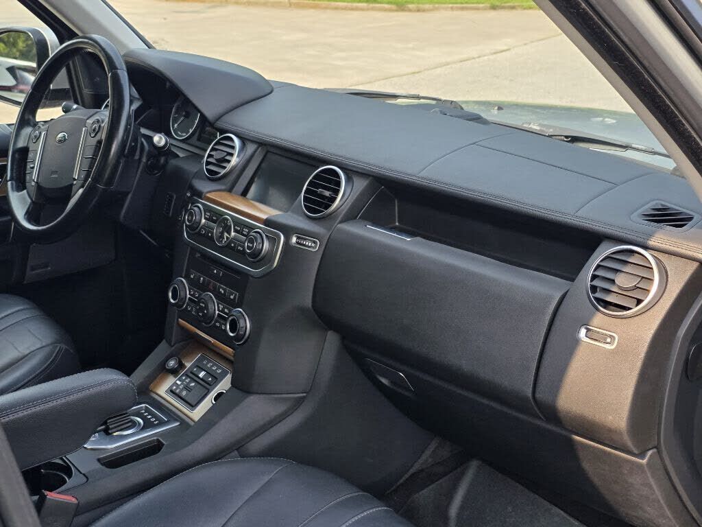 2016 LAND ROVER LR4
