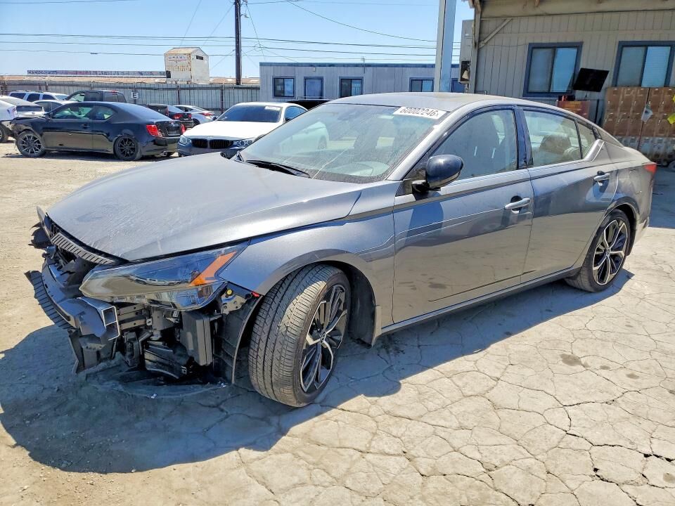 2025 NISSAN Altima