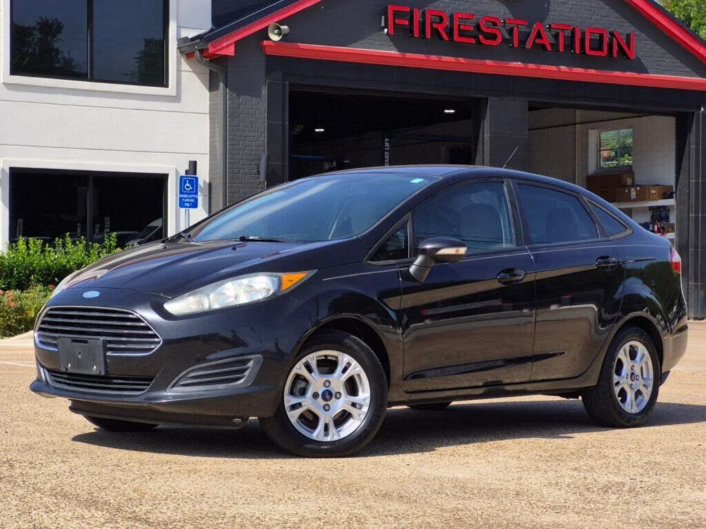 2015 FORD Fiesta