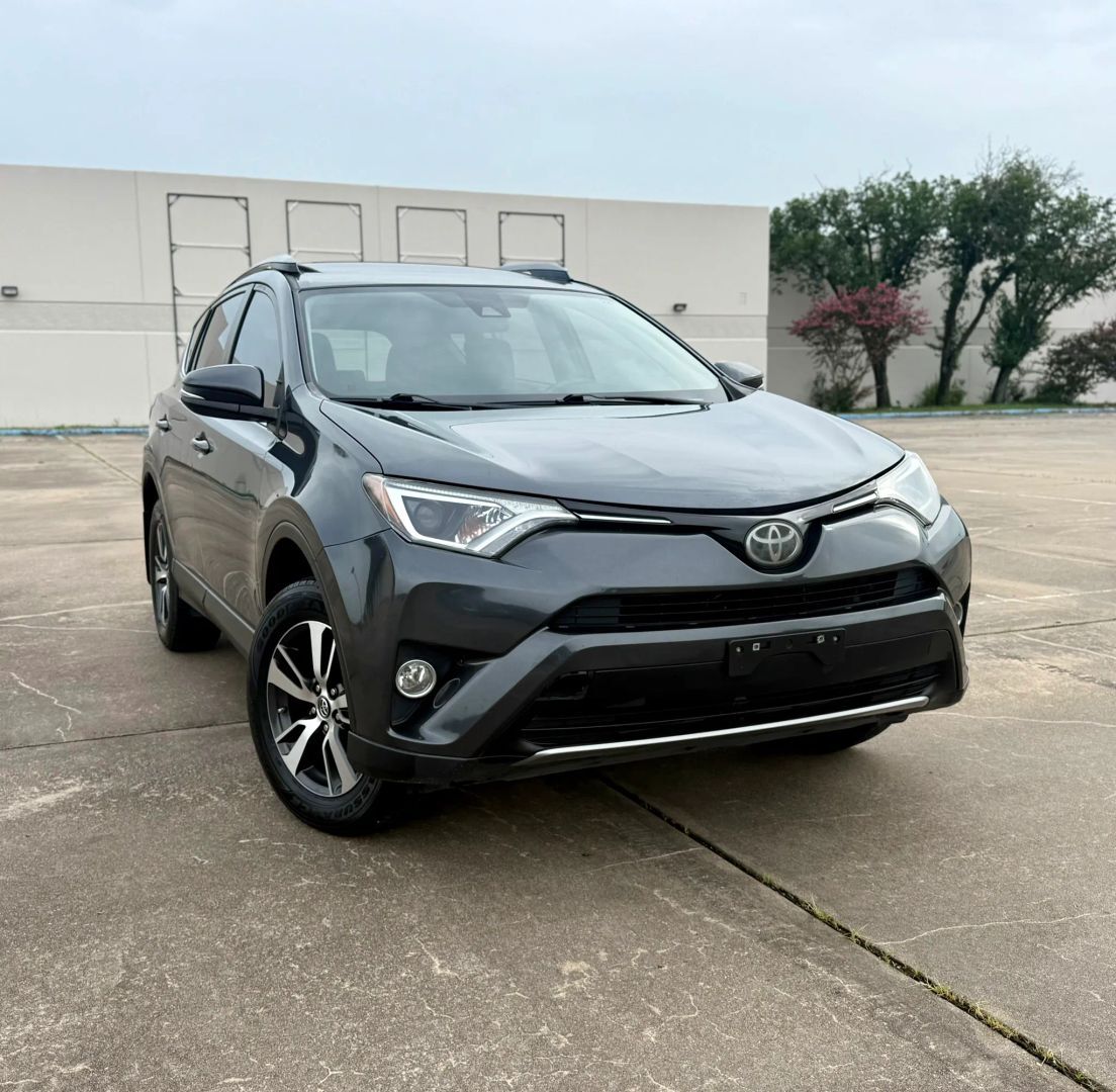 2017 TOYOTA RAV4