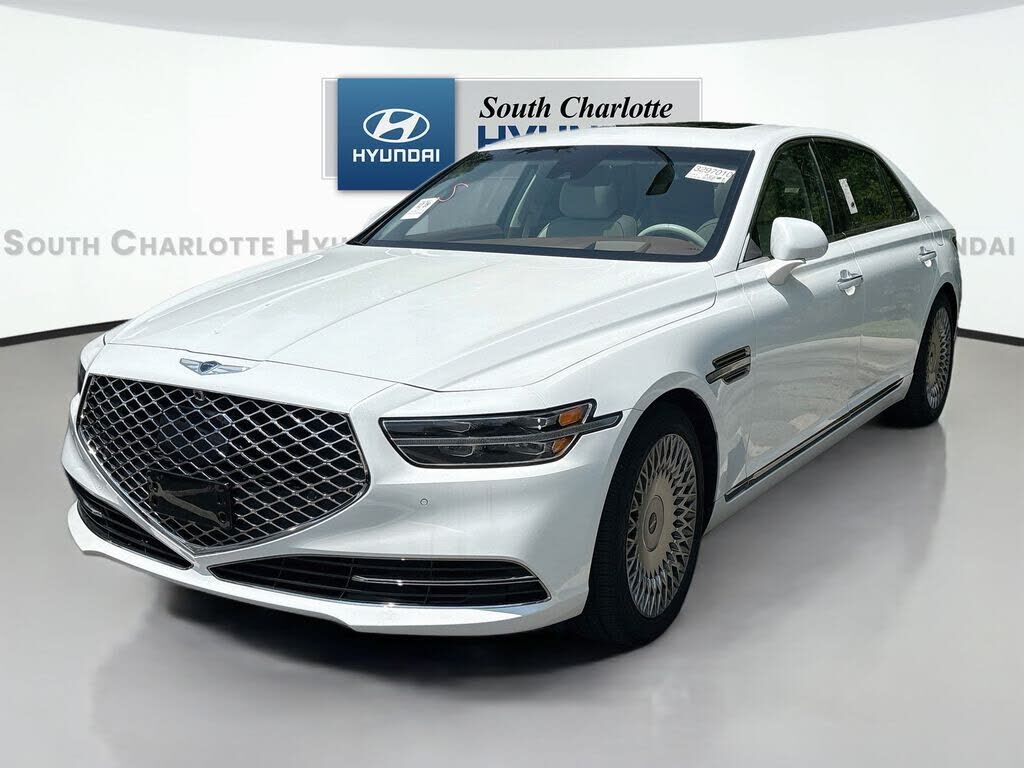 2022 GENESIS G90