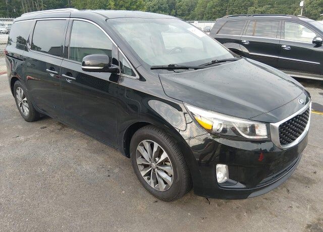 2016 KIA Sedona