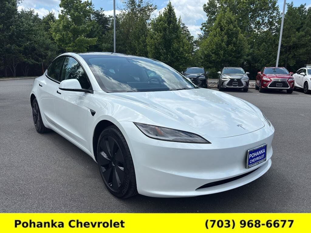 2024 TESLA Model 3