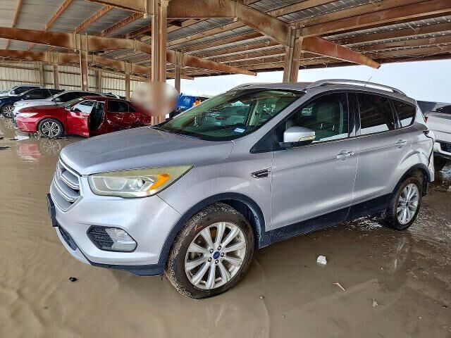 2017 FORD Escape