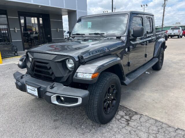 2022 JEEP Gladiator