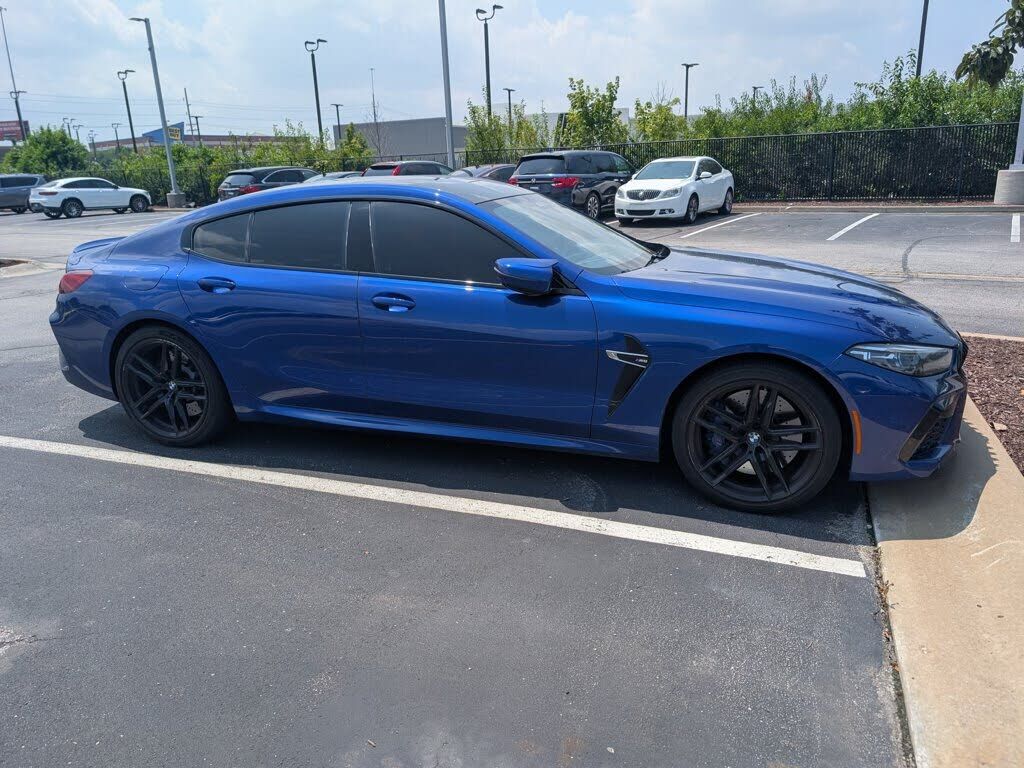 2020 BMW M8