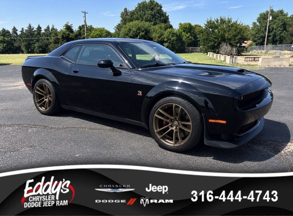 2021 DODGE Challenger