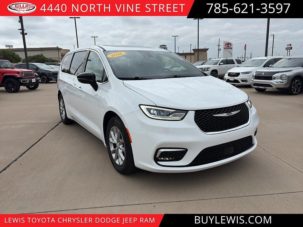 2024 CHRYSLER Pacifica