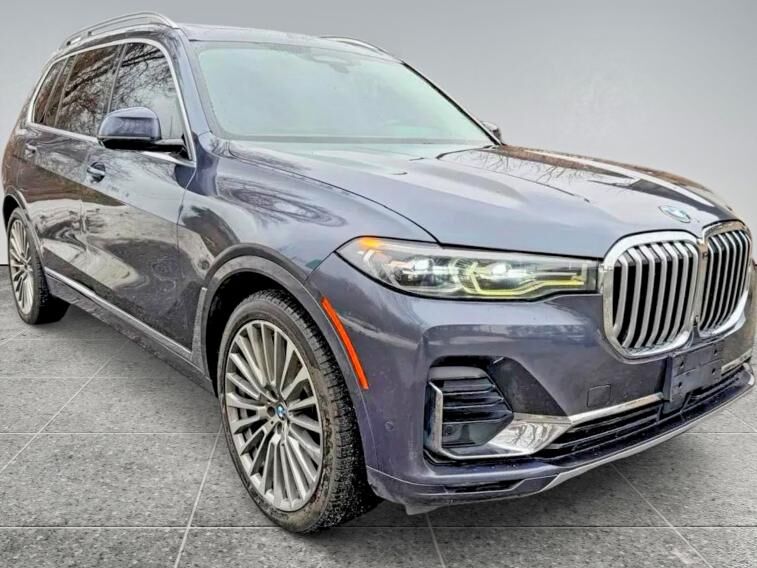 2019 BMW X7