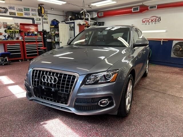 2012 AUDI Q5