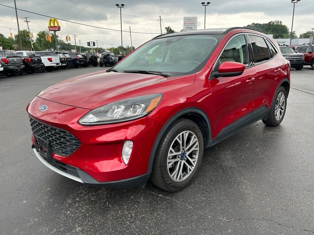 2022 FORD Escape