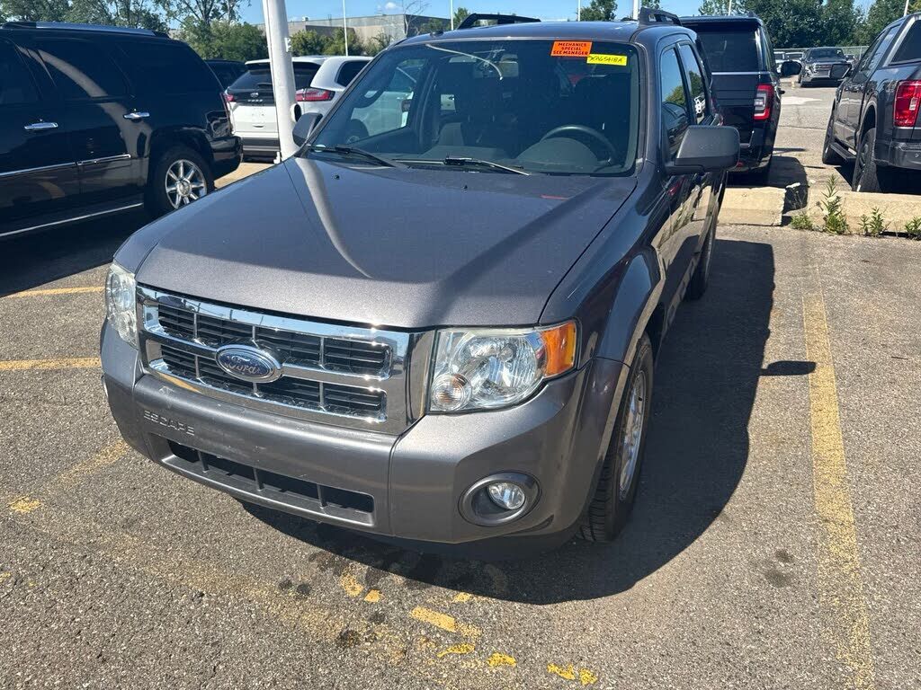 2009 FORD Escape