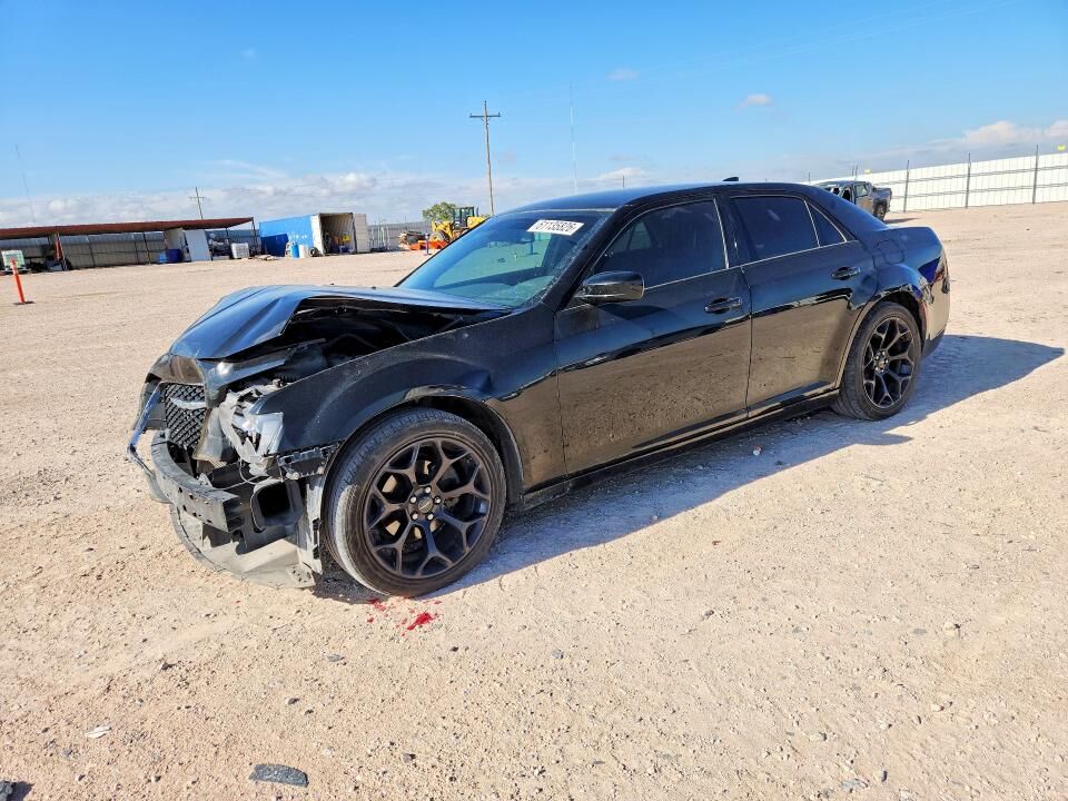 2019 CHRYSLER 300