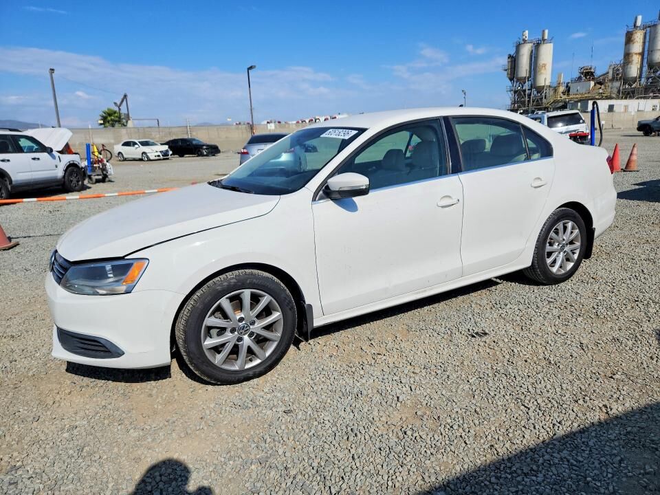 2014 VOLKSWAGEN Jetta
