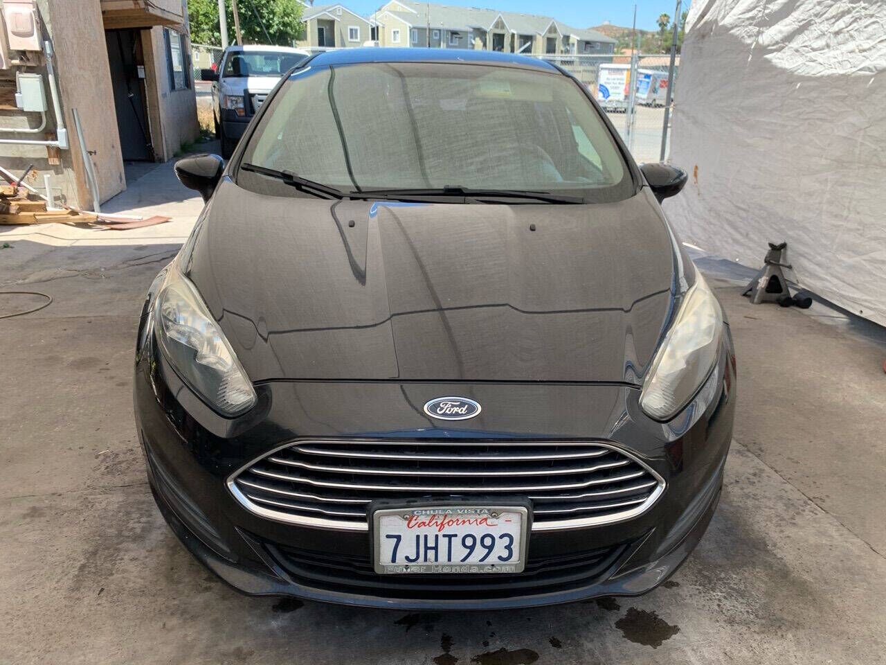 2015 FORD Fiesta