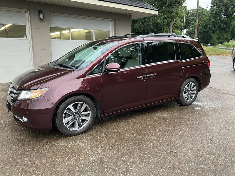2015 HONDA Odyssey