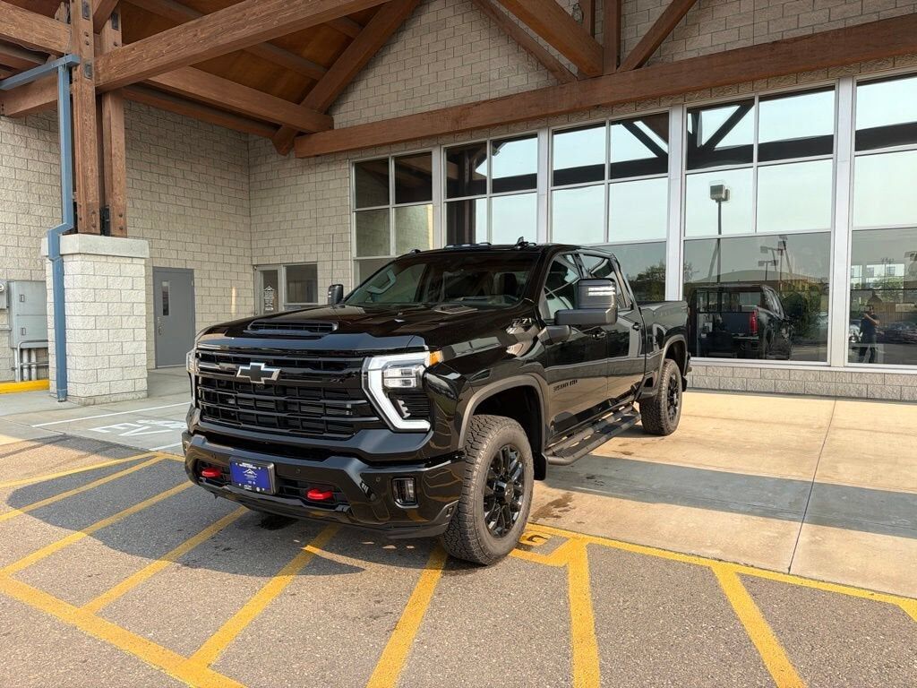 2026 CHEVROLET Silverado HD