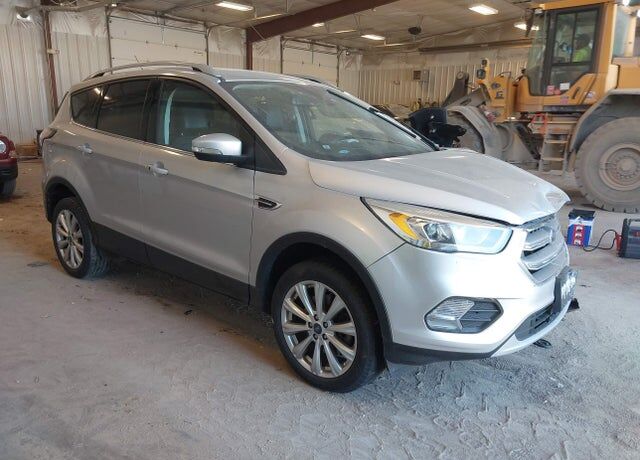 2017 FORD Escape