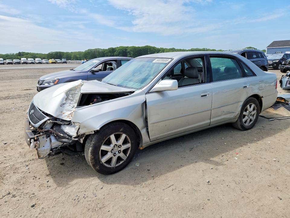2001 TOYOTA Avalon