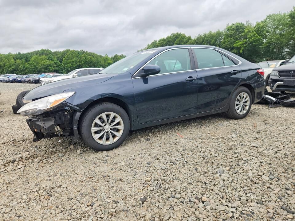 2017 TOYOTA Camry