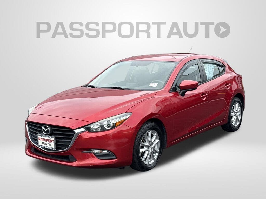 2017 MAZDA Mazda3