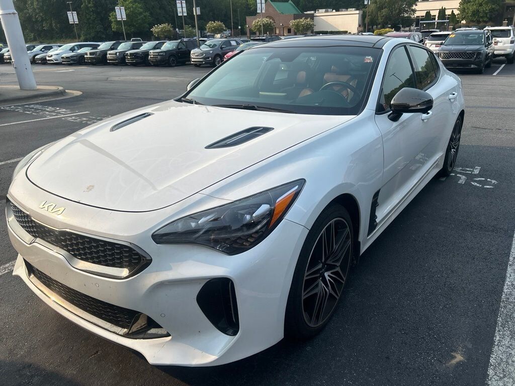 2023 KIA Stinger