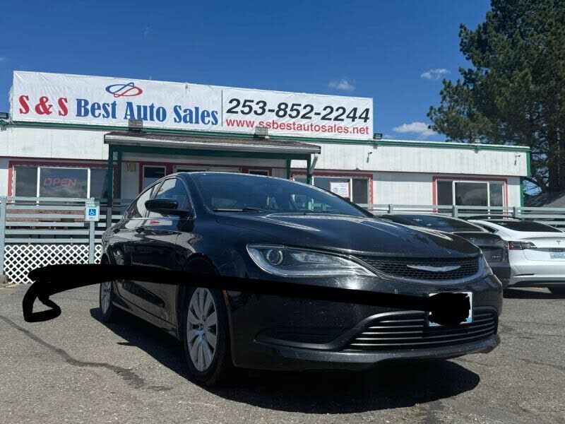 2016 CHRYSLER 200