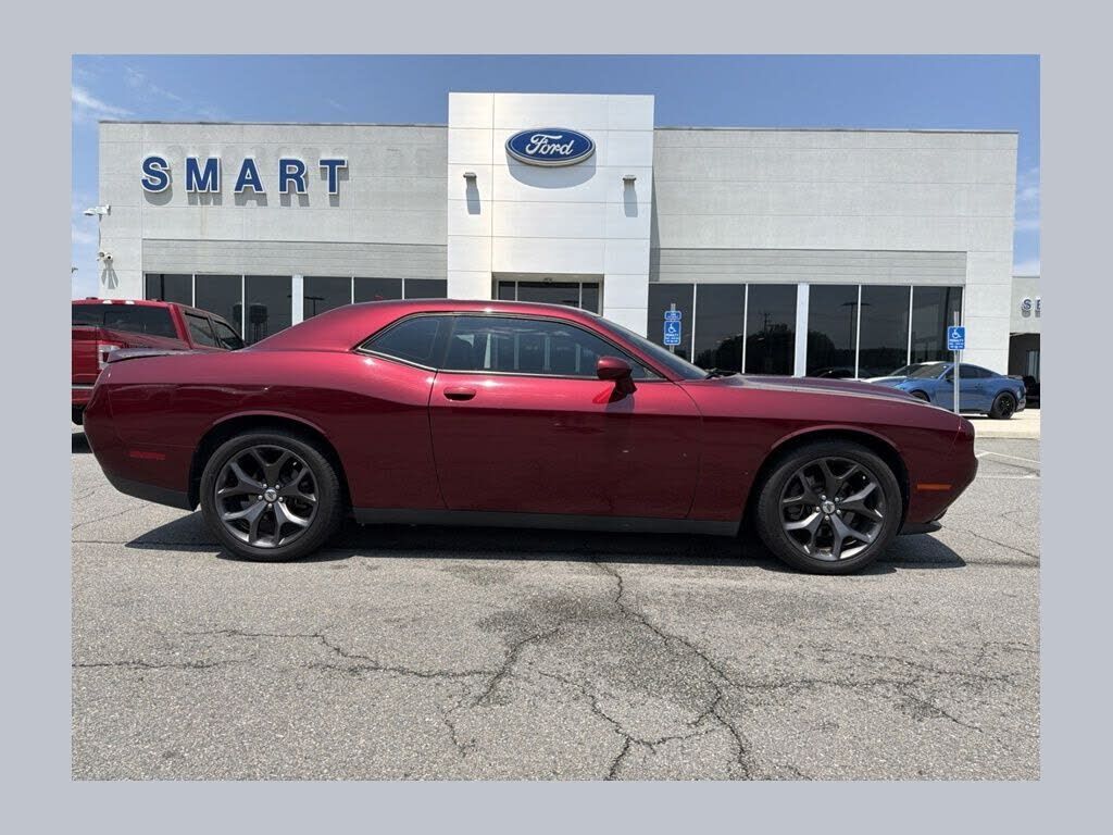 2018 DODGE Challenger