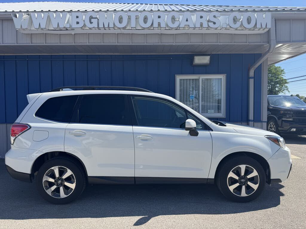 2018 SUBARU Forester