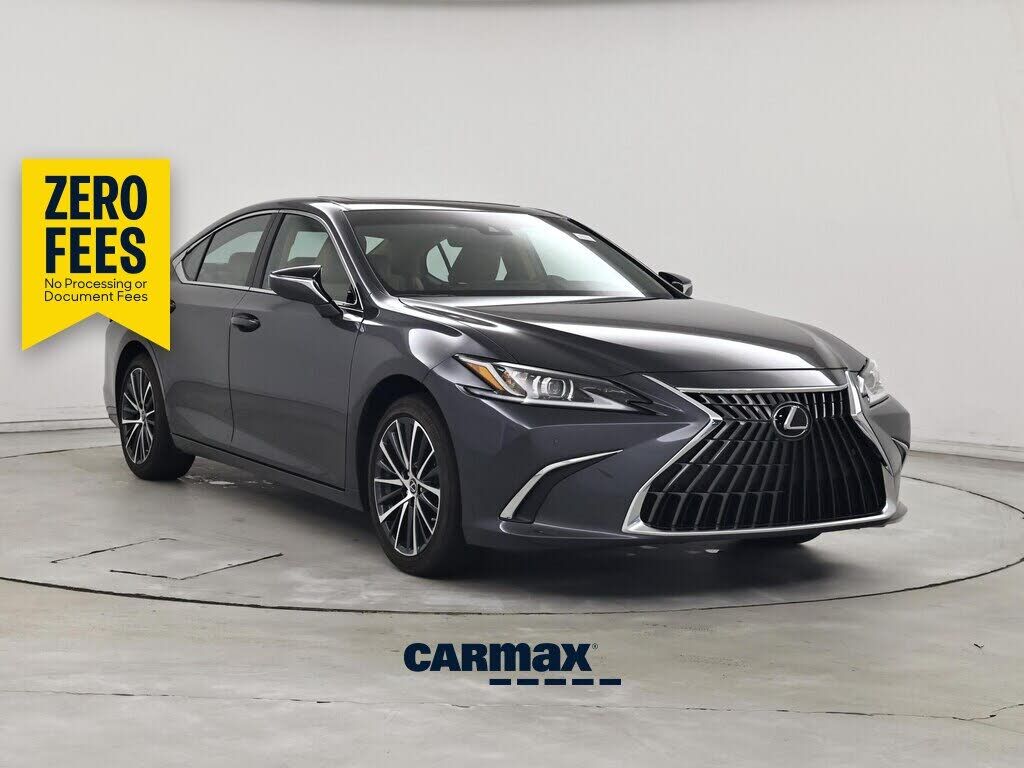 2025 LEXUS ES