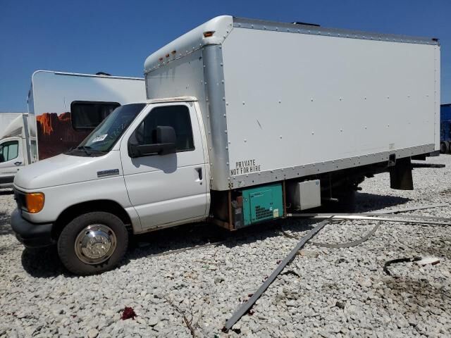 2006 FORD E-350