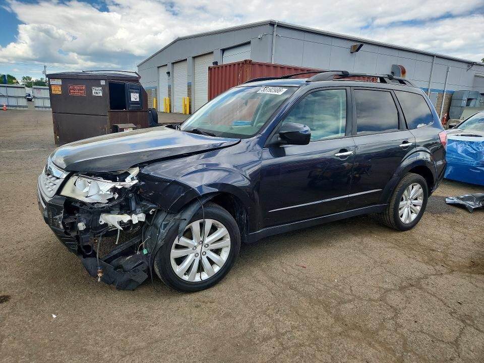 2012 SUBARU Forester