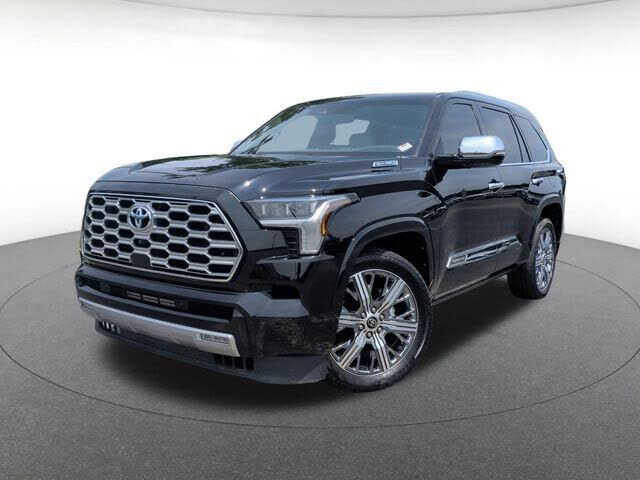2024 TOYOTA Sequoia