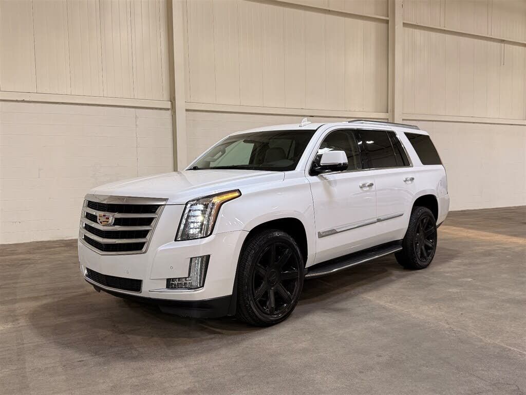 2016 CADILLAC Escalade