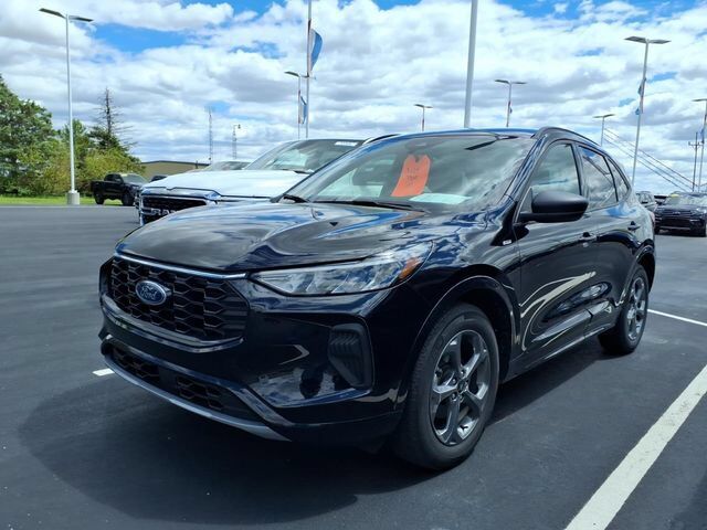 2023 FORD Escape