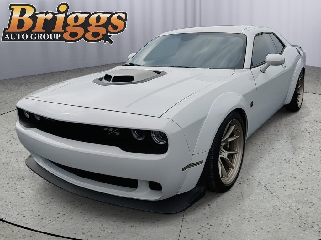 2023 DODGE Challenger
