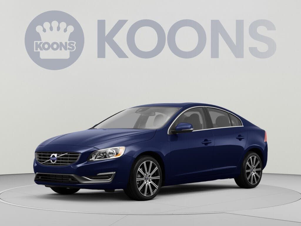 2015 VOLVO S60
