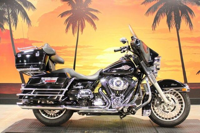 2012 HARLEY DAVIDSON Electra Glide Classic 103