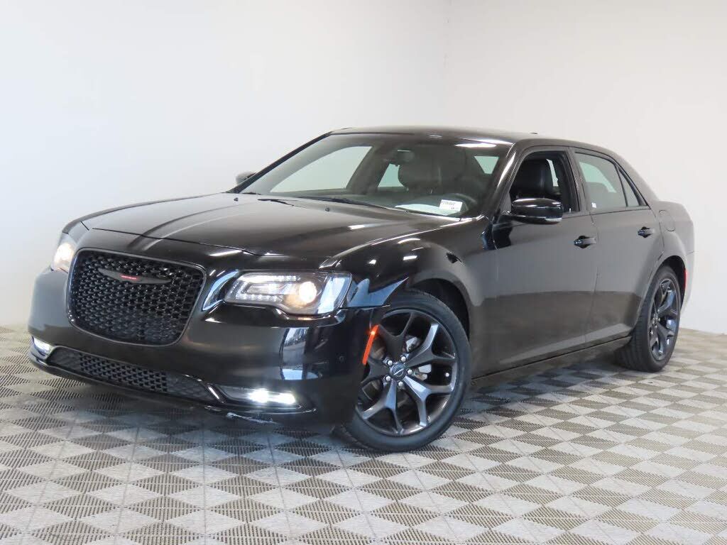 2023 CHRYSLER 300