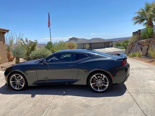 2017 CHEVROLET Camaro