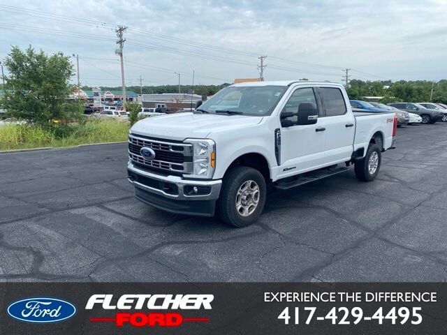 2025 FORD F-250