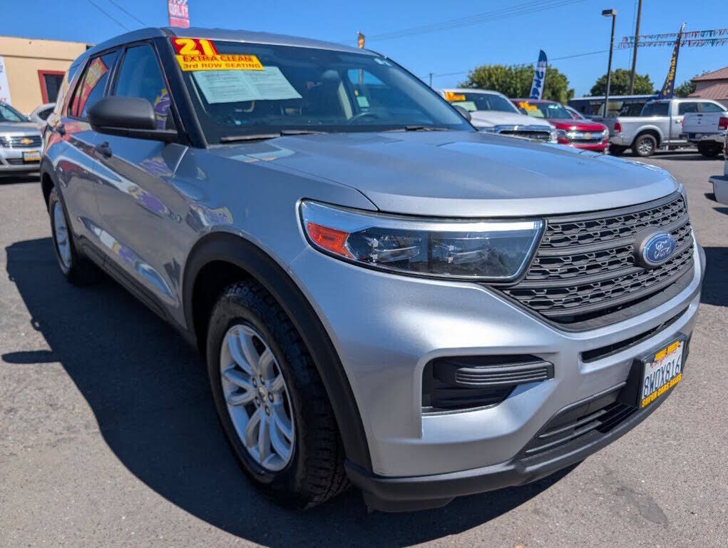 2021 FORD Explorer