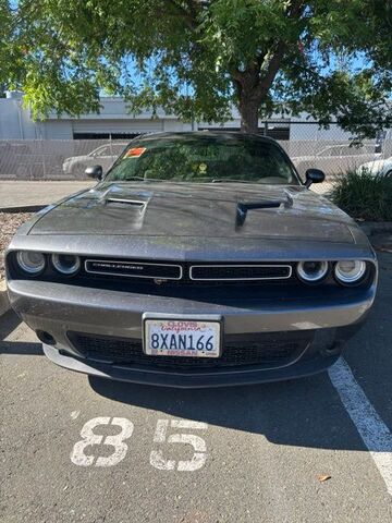 2017 DODGE Challenger