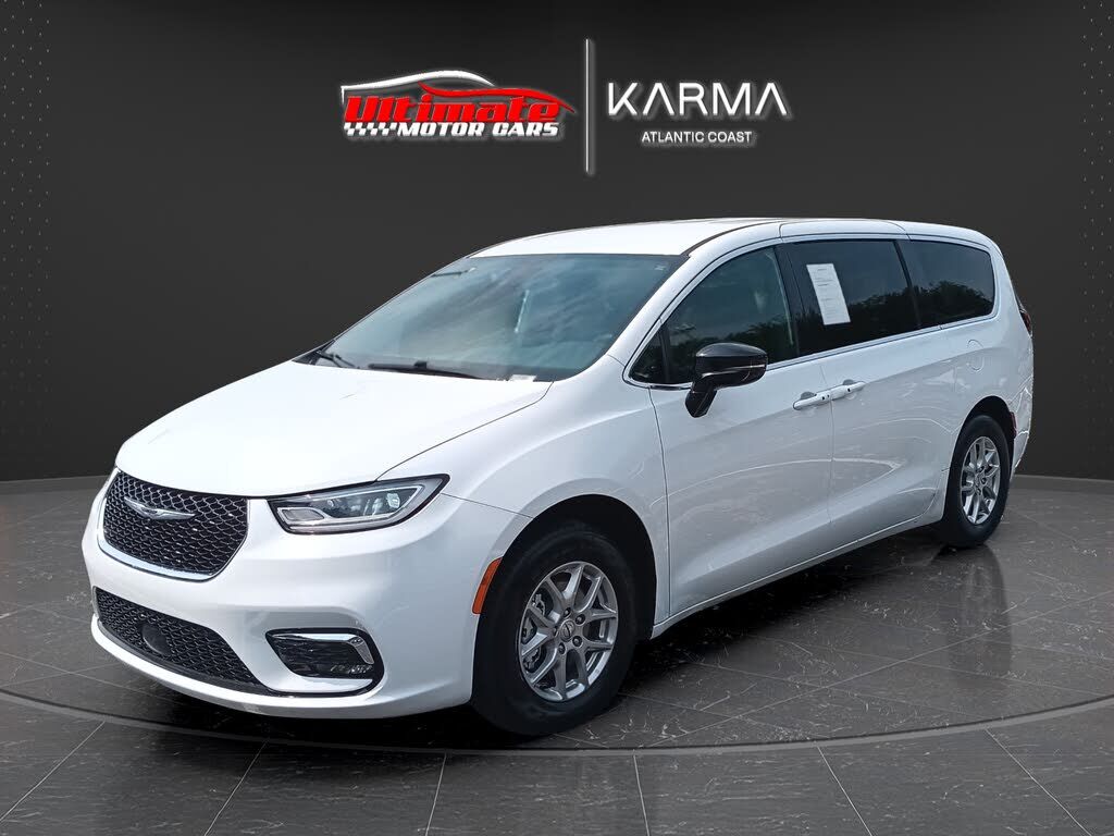 2024 CHRYSLER Pacifica