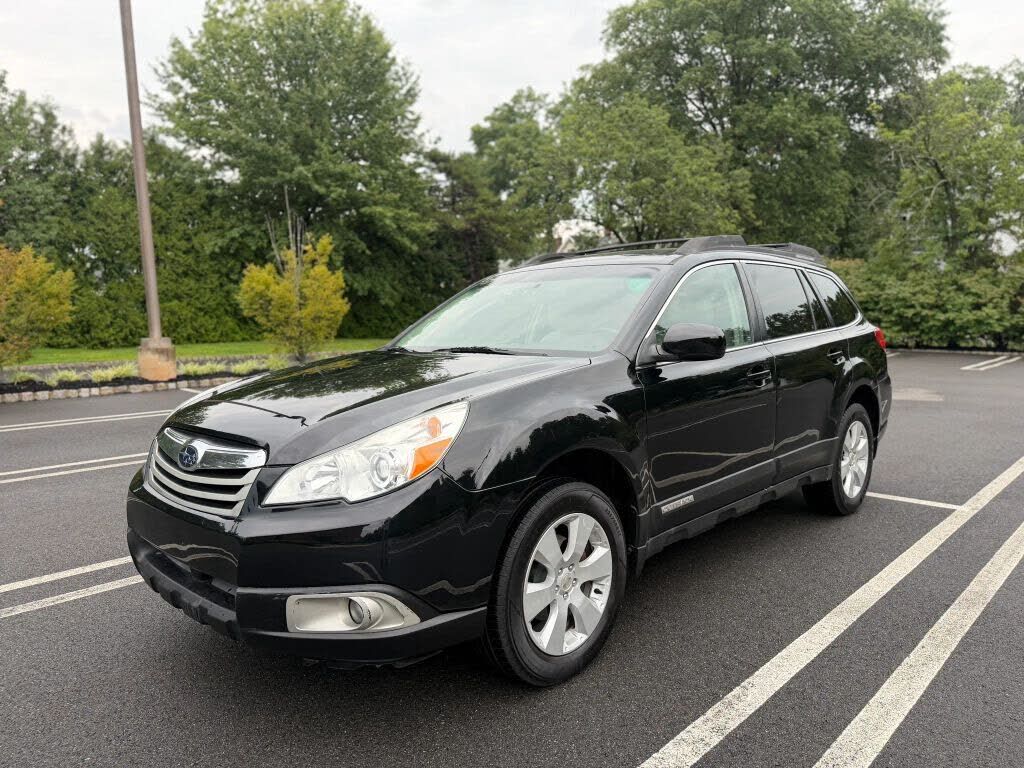 2012 SUBARU Outback