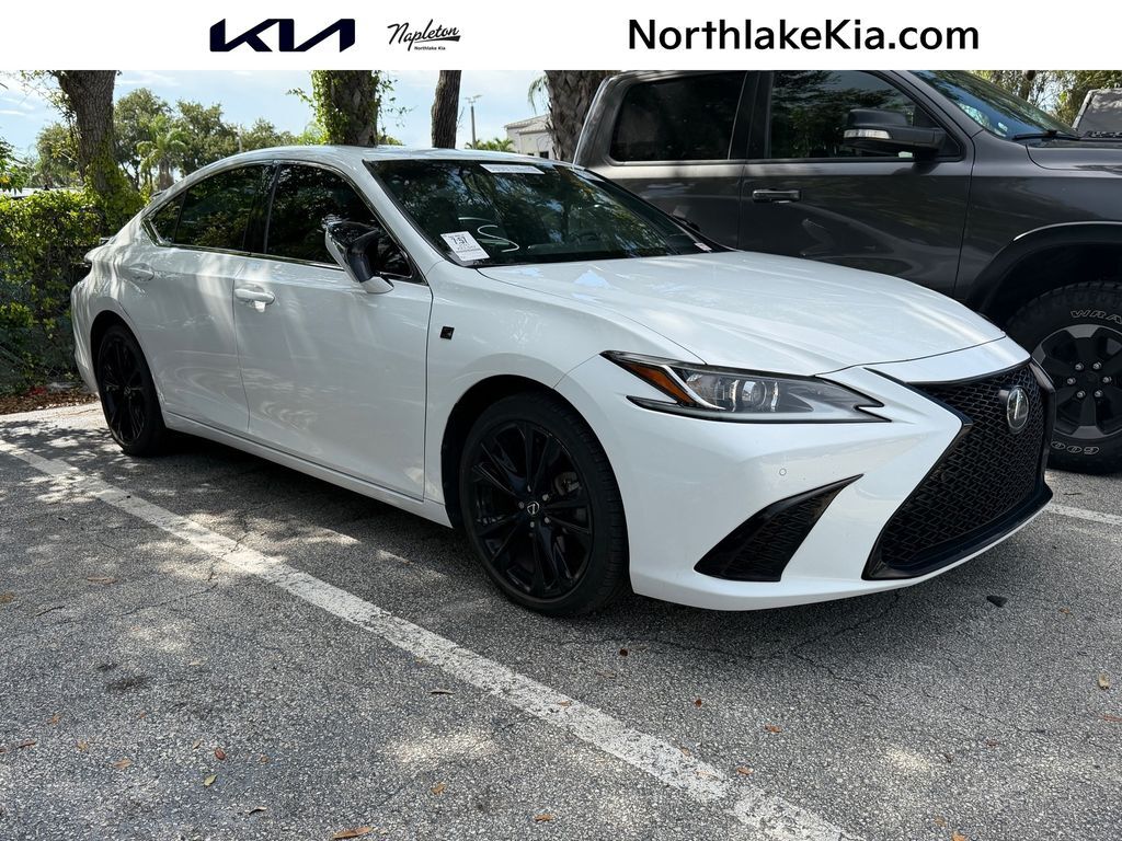 2021 LEXUS ES